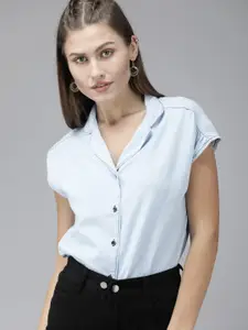 The Roadster Lifestyle Co Women Blue Classic Denim Casual Shirt