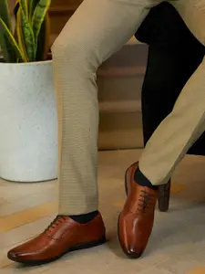 Louis Philippe Men Tan Brown Solid Leather Formal Oxfords with Textured Detail