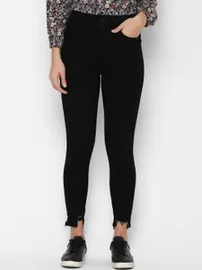 AMERICAN EAGLE OUTFITTERS Women Black Cropped Slim Fit Jeans