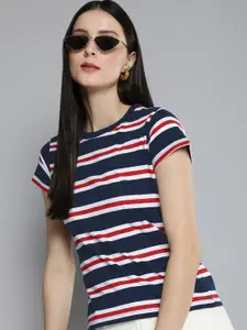 Harvard Women Navy Blue & White Multi Or Variegated Stripes Nautical Round Neck T-shirt