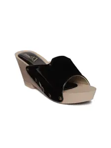 EVERLY Black & Beige Wedge Sandals