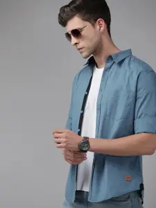 Roadster Men Pure Cotton Solid Casual Shirt