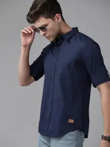 Roadster Men Navy Blue Pure Cotton Solid Casual Shirt