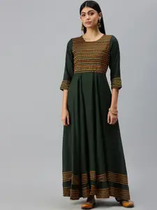 SHOWOFF Women Green Geometric Keyhole Neck Thread Work Kurta