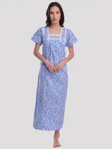 CIERGE Women Blue & Wwhite Floral Printed Pure Cotton Nightdress