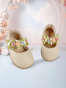 KazarMax Girls Beige Embellished Ballerinas Flats