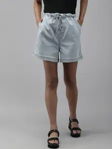 The Roadster Lifestyle Co Women Blue Solid High-Rise Denim Shorts