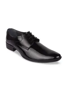 Regal Men Black Textured Formal Derbys