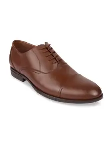 Regal Men Tan Solid Leather Formal Oxfords