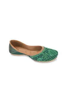 DESI COLOUR Women Green Ethnic Mojaris Flats