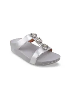 fitflop Silver-Toned Embellished PU Block Sandals