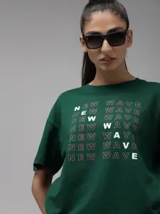 Roadster Women Green Typography Printed Pure Cotton Boxy T-shirt