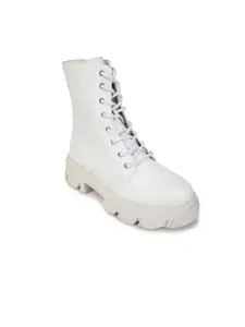 FOREVER 21 White PU Platform Heeled Boots