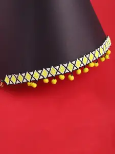 SOHI Yellow & White Necklace