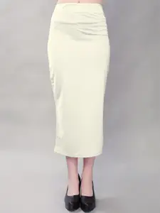 Selvia Women Cream-Coloured Solid Saree Shapewear