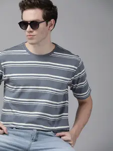 Roadster Men Grey & White Striped Pure Cotton Boxy Fit T-shirt