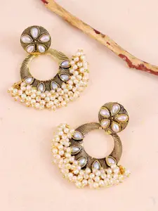 Crunchy Fashion Gold-Plated & Off-White Kundan & Pearl Studded Contemporary Drop Earrings