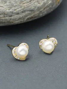 Zaveri Pearls White Freshwater Pearl & Cubic Zirconia Studded Heart Shaped Studs Earrings
