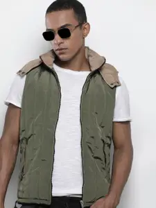 The Indian Garage Co Men Slim Fit Puffer Jacket with Detachable Hood