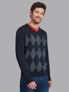 Beverly Hills Polo Club Men Black Printed Pullover