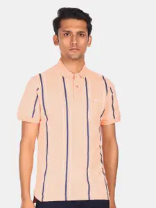 Aeropostale Men Pink & fairy tale Striped Henley Neck Extended Sleeves Pockets T-shirt
