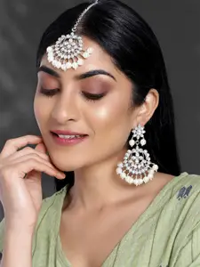 Peora Silver Plated Kundan Pearl Studded Maangtika With Earrings