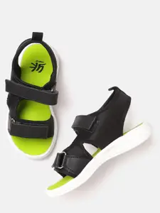 YK Boys Black Solid Sports Sandals
