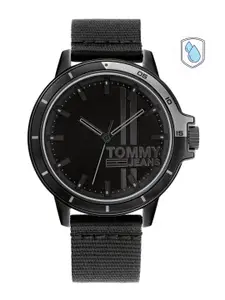 Tommy Hilfiger Men Black Dial & Black Canvas Strap Analogue Watch TH1791923W