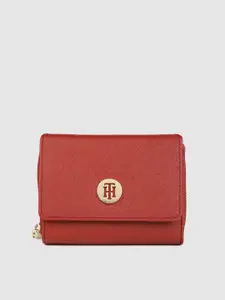 Tommy Hilfiger Women Red Leather Three Fold Wallet