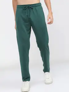 HIGHLANDER Men Green Solid Slim-Fit Track Pants