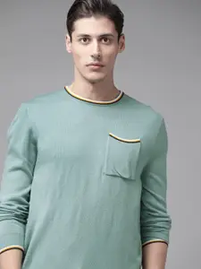 The Roadster Lifestyle Co Men Green Solid Pullover
