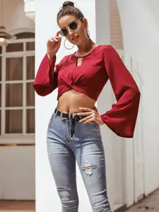 URBANIC Women Red Solid Twisted Crop Top
