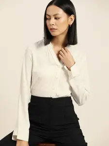 her by invictus Women Off White Regular Fit Casual Shirt