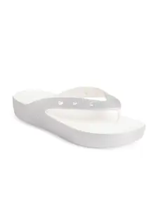 Crocs Women Silver-Toned & White Croslite Thong Flip-Flops