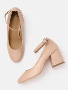 her by invictus Women Peach-Coloured Solid Pumps