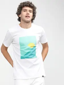 HIGHLANDER Men White Printed Slim Fit T-shirt