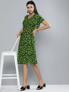 Chemistry Women Green Floral A-Line Wrap Front Casual Dress