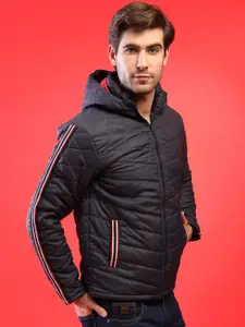 Campus Sutra Men Navy Blue Checked Lightweight Quilted Jacket