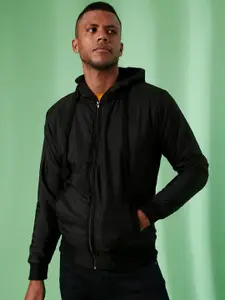 Campus Sutra Men Black Lightweight Sporty Jacket