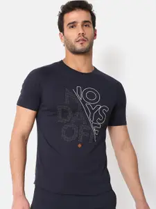 Cultsport Men Navy Blue & White Typography Printed Pure Cotton T-shirt