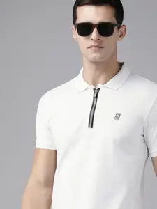 SPYKAR Men White Polo Collar Slim Fit T-shirt