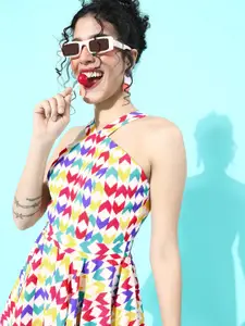 Berrylush White Halter Neck Crepe Mini Dress