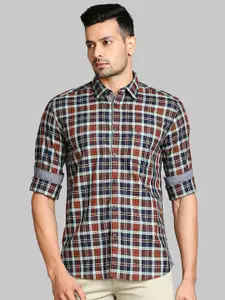 Parx Slim Fit Opaque Checked Casual Shirt
