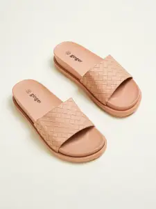 Ginger by Lifestyle Women Pink Textrured Sliders