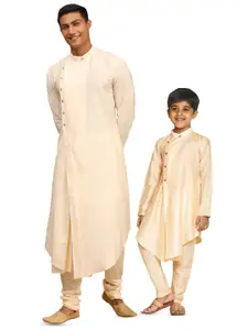 VASTRAMAY Men Beige Pleated Kurta with Churidar