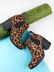 Shoetopia Girls Tan & Brown Printed Block Heeled Boots