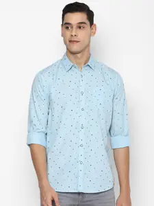 FOREVER 21 Men Blue Slim Fit Opaque Printed Casual Shirt