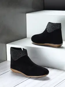 Shezone Women Black Textured Flat Boots
