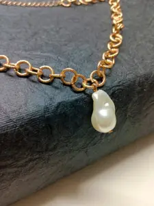 OOMPH Gold-Toned & White Choker Necklace