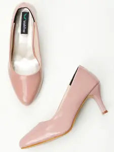 Walkfree Peach-Coloured Slim Heels Pumps